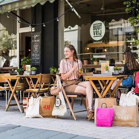 Gezellig Appartement, Gerenoveerd Eind 2022