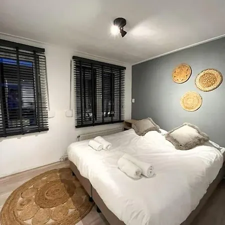 Lejlighed Gezellig Appartement, Gerenoveerd Eind 2022 *